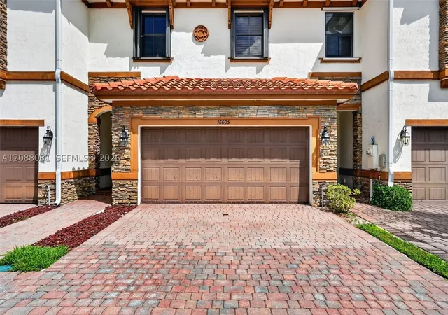 Photo 3 of Townhouse for sale at 16605 SW 42nd Way, Miami, FL 33185 | MLS# A12088081 | Listing updated on 2026-10-02
