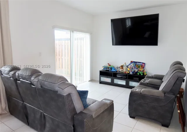 Photo 3 of Townhouse for sale at 2663 SE 10th Street, Homestead, FL 33035 | MLS# A12088633 | Listing updated on 2026-09-15
