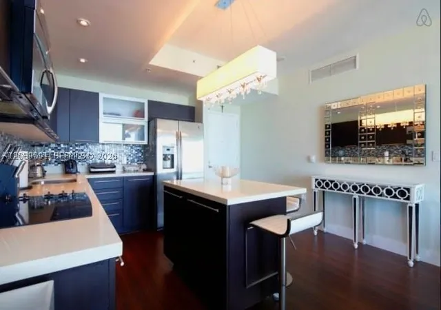 Photo 3 of Condo for sale at 90 Sw 3rd Street #3807, Miami, FL 33130 | MLS# A12089091 | Listing updated on 2026-09-15