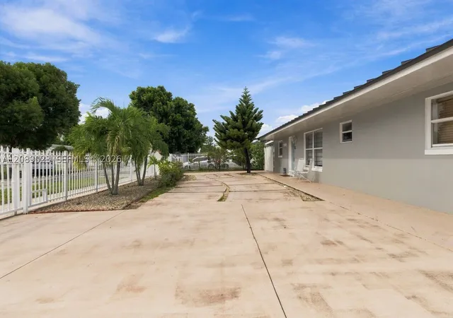 Photo 3 of Single family home for sale at 20505 NW 45th Avenue, Miami Gardens, FL 33055 | MLS# A12089023 | Listing updated on 2026-09-15