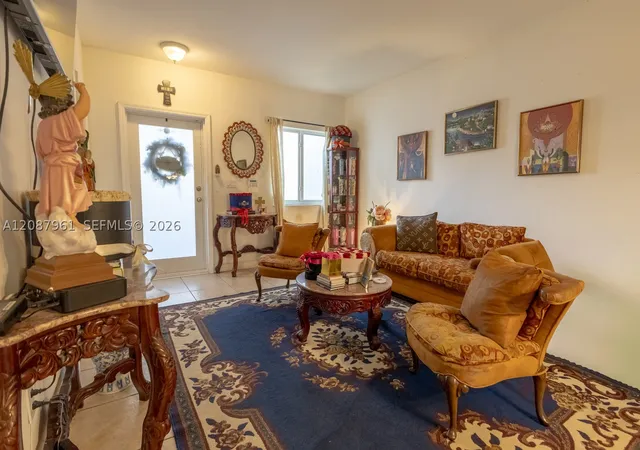 Photo 3 of Townhouse for sale at 14844 Sw 9th Lane, Miami, FL 33194 | MLS# A12087961 | Listing updated on 2026-09-19