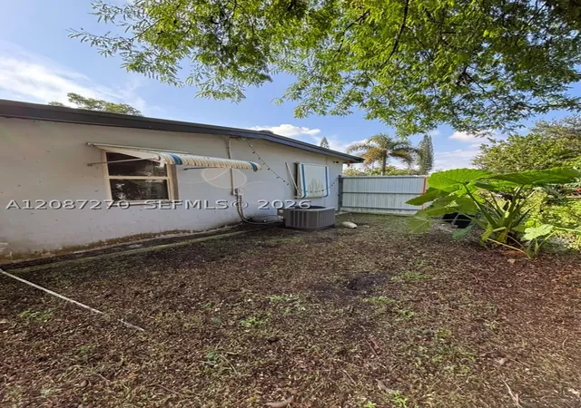 Photo 2 of Single family home for sale at 6100 Monroe St, Hollywood, FL 33023 | MLS# A12087270 | Listing updated on 2026-09-15