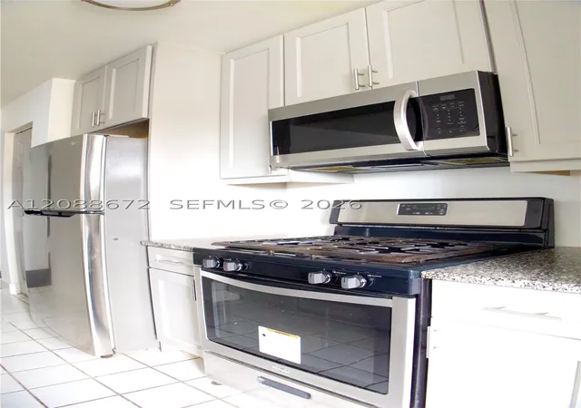 Photo 3 of House for sale at 15295 SW 107th Lane #1006, Miami, FL 33196 | MLS# A12088672 | Listing updated on 2026-09-15