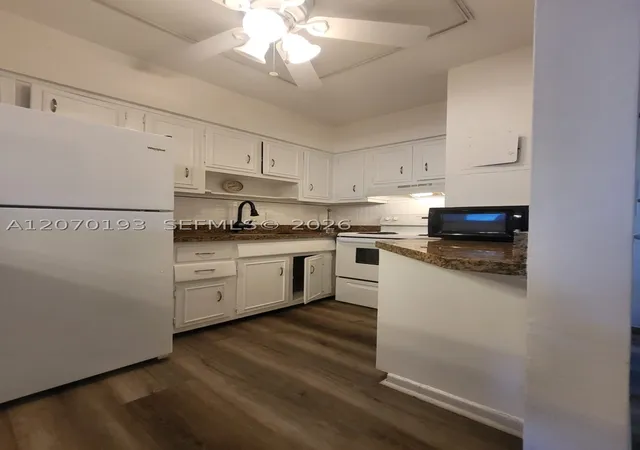 Photo 2 of Condo for sale at 600 Layne Blvd #118, Hallandale Beach, FL 33009 | MLS# A12070193 | Listing updated on 2026-09-15
