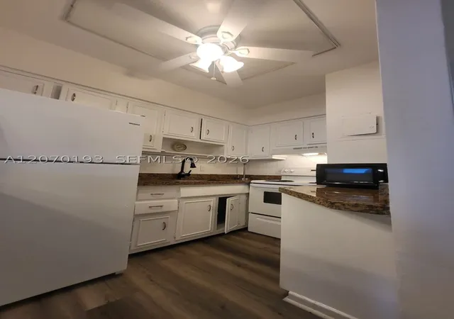 Photo 3 of Condo for sale at 600 Layne Blvd #118, Hallandale Beach, FL 33009 | MLS# A12070193 | Listing updated on 2026-09-15