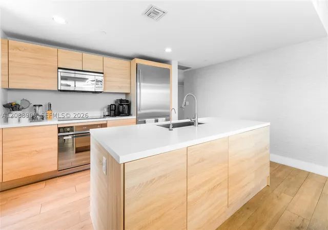 Photo 3 of Condo for sale at 16385 Biscayne Blvd #707, North Miami Beach, FL 33160 | MLS# A12088909 | Listing updated on 2026-09-16