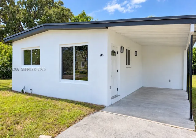 Photo 2 of Single family home for sale at 545 Nw 29th Avenue, Fort Lauderdale, FL 33311 | MLS# A12089206 | Listing updated on 2026-09-15