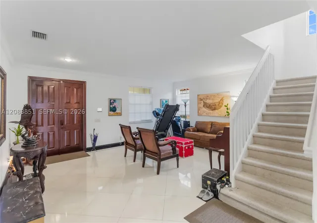 Photo 3 of Single family home for sale at 1642 Blue Jay Cir, Weston, FL 33327 | MLS# A12088851 | Listing updated on 2026-09-15