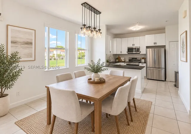 Listing Photo 4 - Condo for sale in building located at 10242 Nw 7Th St, Miami, FL 33172 - Unit #203