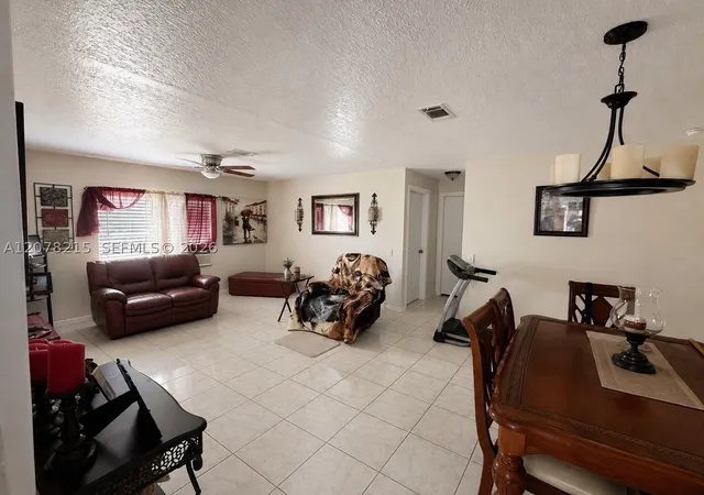Photo 2 of Manufactured home for sale at 120 S Nogal St, Clewiston, FL 33440 | MLS# A12078215 | Listing updated on 2026-10-02