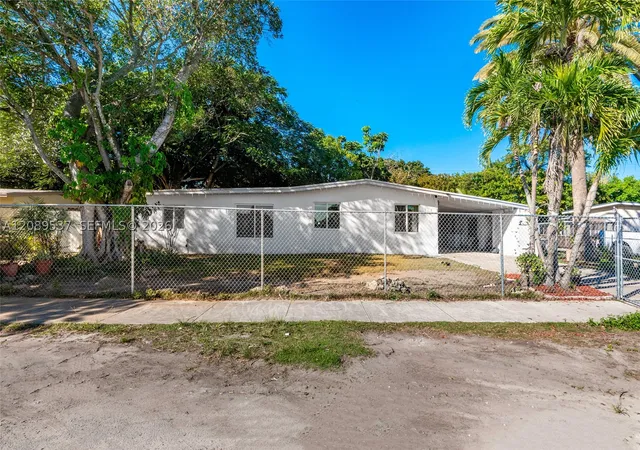 Photo 3 of Single family home for sale at 28830 Sw 144th Avenue, Homestead, FL 33033 | MLS# A12089537 | Listing updated on 2026-09-17