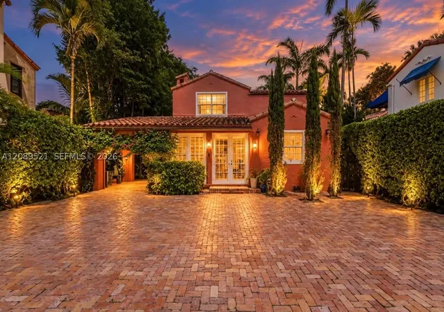 Single family home for sale at 629 Altara Ave, Coral Gables, FL 33146 | MLS# A12089521