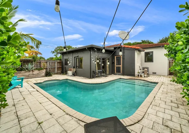 Photo 1 of Single family home for sale at 1224 N 26th Avenue, Hollywood, FL 33020 | MLS# A12089414 | Listing updated on 2026-09-16