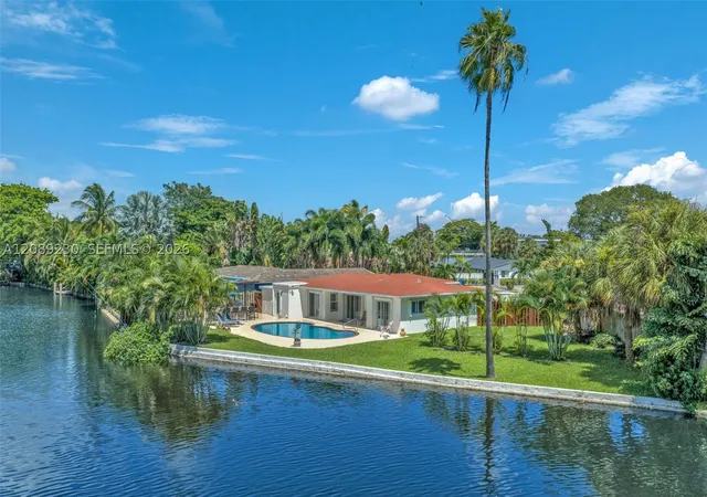 Photo 1 of Single family home for sale at 108 Ne 30th Street, Wilton Manors, FL 33334 | MLS# A12089230 | Listing updated on 2026-10-03