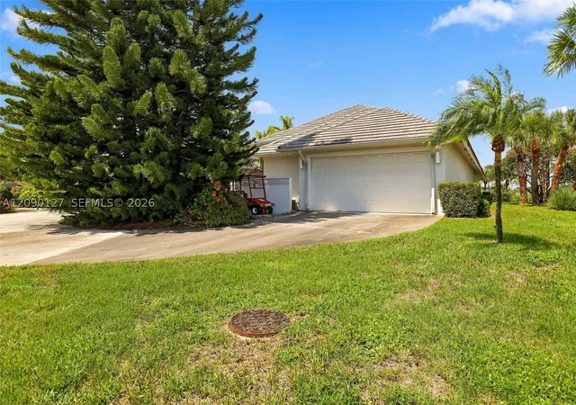 Photo 1 of Single family home for sale at 173 Orange Tree Dr, Atlantis, FL 33462 | MLS# A12090127 | Listing updated on 2026-09-24