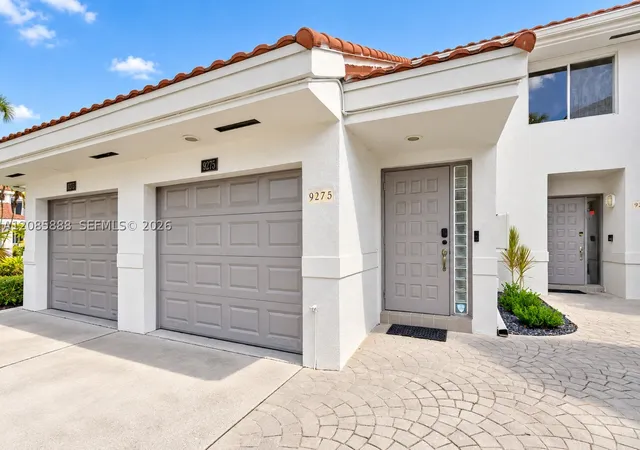 Condo for sale at 9275 NW 9th Court #9275, Plantation, FL 33324 | MLS# A12085888