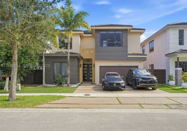 Photo 3 of Single family home for sale at 15932 Sw 136th Way, Miami, FL 33196 | MLS# A12089911 | Listing updated on 2026-09-30