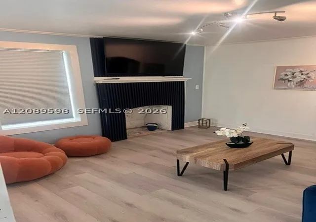 Photo 3 of Single family home for sale at 2842 Edison Ave, Jacksonville, FL 32254 | MLS# A12089598 | Listing updated on 2026-09-16
