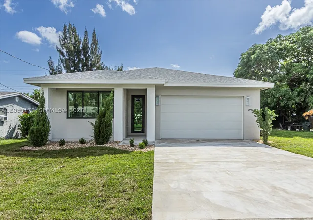 Single family home for sale at 2960 NW 24th Avenue, Oakland Park, FL 33311 | MLS# A12090178
