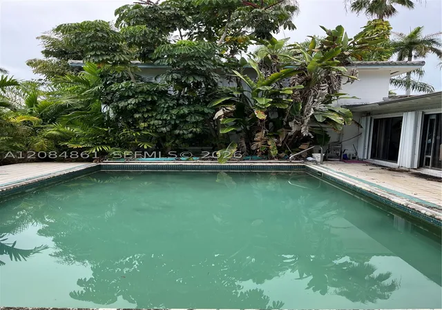 Photo 1 of Single family home for sale at 7711 Ctr Bay Dr, North Bay Village, FL 33141 | MLS# A12084861 | Listing updated on 2026-09-17