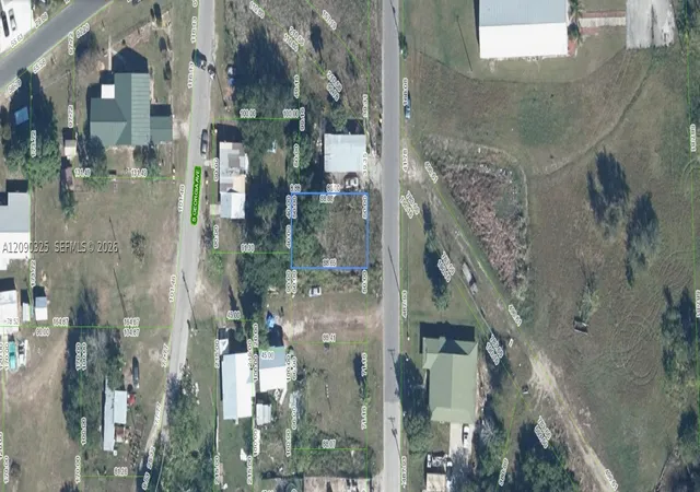 Photo 1 of Land for sale at 1432 Cummings Ave, Avon Park, FL 33825 | MLS# A12090325 | Listing updated on 2026-09-17