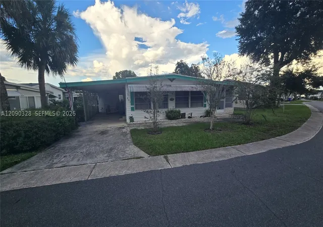 Photo 2 of Manufactured home for sale at 803 Cassandra Ln, Lakeland, FL 33809 | MLS# A12090328 | Listing updated on 2026-09-17