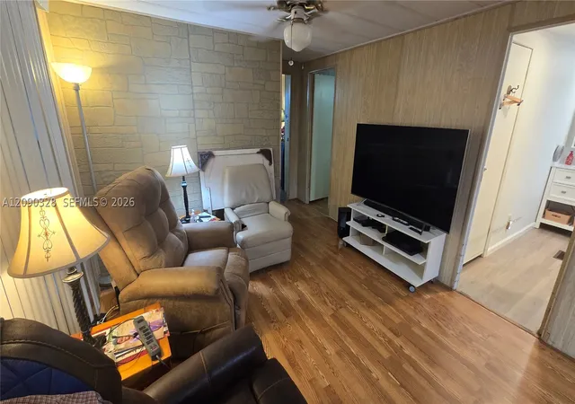 Photo 4 of Manufactured home for sale at 803 Cassandra Ln, Lakeland, FL 33809 | MLS# A12090328 | Listing updated on 2026-09-17