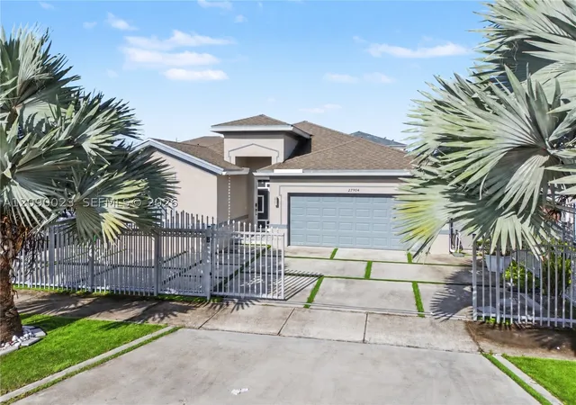 Photo 2 of Single family home for sale at 27904 Sw 133rd Path, Homestead, FL 33032 | MLS# A12090023 | Listing updated on 2026-10-06