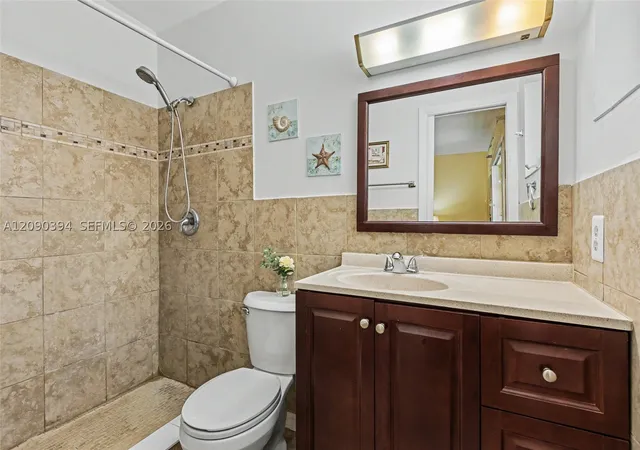 Photo 4 of Condo for sale at 1401 N 12th Court #3B, Hollywood, FL 33019 | MLS# A12090394 | Listing updated on 2026-09-17