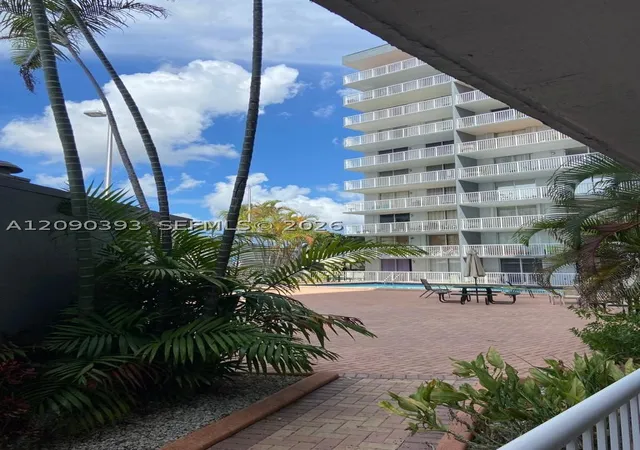 Photo 3 of Condo for sale at 1800 Nw 24th Avenue #614, Miami, FL 33125 | MLS# A12090393 | Listing updated on 2026-09-17