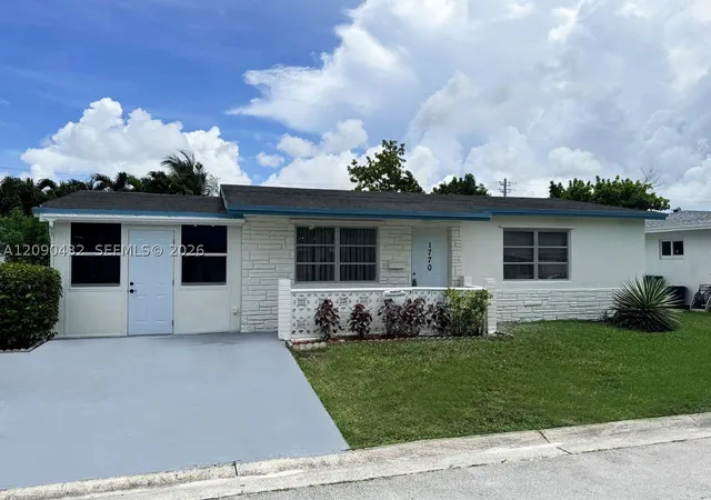Photo 3 of Single family home for sale at 1770 Nw 66th Terrace, Margate, FL 33063 | MLS# A12090432 | Listing updated on 2026-09-17