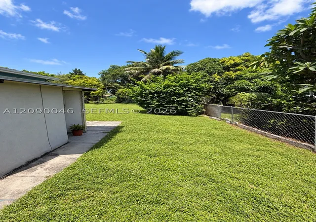 Photo 3 of Single family home for sale at 5871 NW 41st Terrace, North Lauderdale, FL 33319 | MLS# A12090046 | Listing updated on 2026-09-17