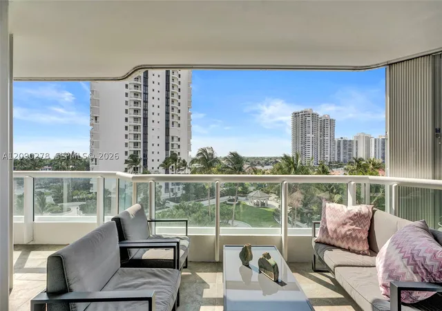 Condo for sale at 21055 Yacht Clb Dr #901, Aventura, FL 33180 | MLS# A12090278