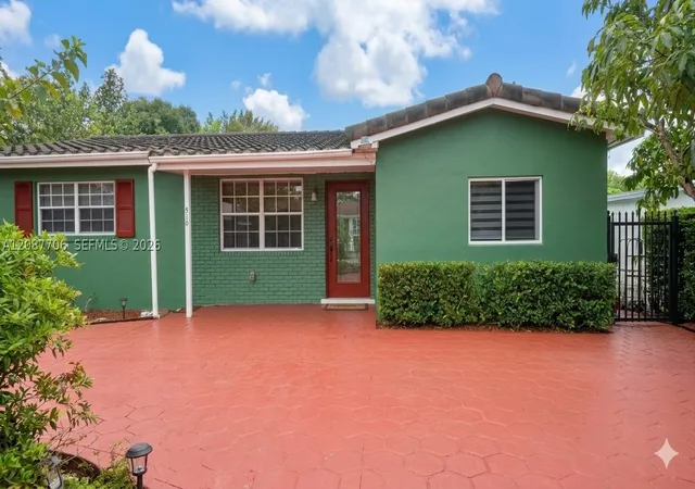 Single family home for sale at 510 NE 161st Street, Miami, FL 33162 | MLS# A12087706