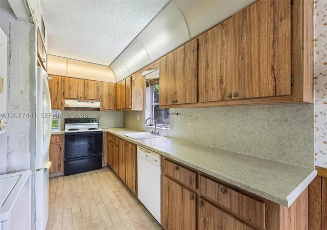 Photo 3 of Condo for sale at 5883 Sugar Palm Ct #C, Delray Beach, FL 33484 | MLS# A12077441 | Listing updated on 2026-09-17