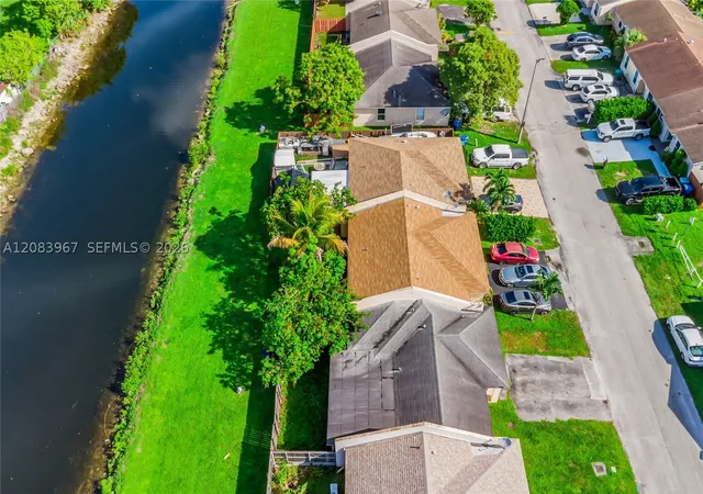 Photo 3 of Townhouse for sale at 20248 Nw 27th Place, Miami Gardens, FL 33056 | MLS# A12083967 | Listing updated on 2026-09-17