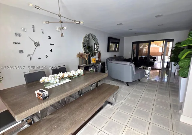 Townhouse for sale at 6702 Southwest 113 Ct, Miami, FL 33173 | MLS# A12090597