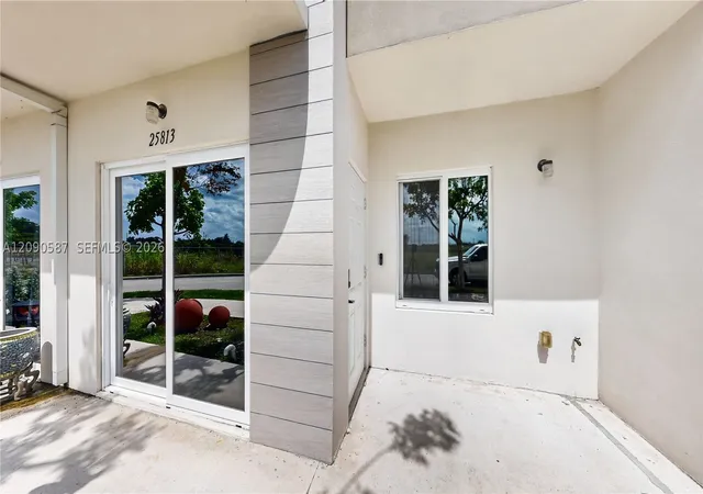 Photo 4 of Townhouse for sale at 25813 SW 145th Avenue, Homestead, FL 33032 | MLS# A12090587 | Listing updated on 2026-09-16