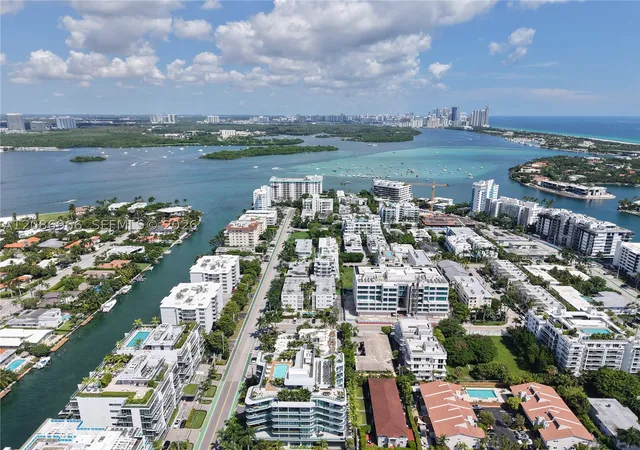 Photo 4 of Condo for sale at 9901 W Bay Harbor Dr #503, Bay Harbor Islands, FL 33154 | MLS# A12086966 | Listing updated on 2026-09-17