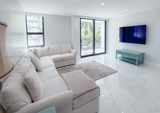 Photo 3 of Condo for sale at 1800 Collins Ave #3B, Miami Beach, FL 33139 | MLS# A12090607 | Listing updated on 2026-09-17