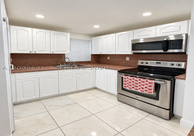Photo 3 of Condo for sale at 816 Nw 87th Avenue #203, Miami, FL 33172 | MLS# A12090631 | Listing updated on 2026-09-17