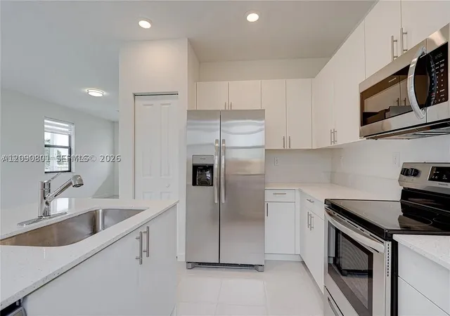 Photo 2 of Townhouse for sale at 23250 Sw 131st Court, Homestead, FL 33170 | MLS# A12090801 | Listing updated on 2026-09-21