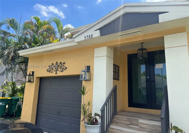 Photo 3 of Single family home for sale at 5788 Woodland Point Dr, Tamarac, FL 33319 | MLS# A12090841 | Listing updated on 2026-09-17