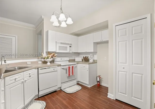 Photo 3 of Condo for sale at 211 Longview #102, Kissimmee, FL 34747 | MLS# A12090411 | Listing updated on 2026-09-23
