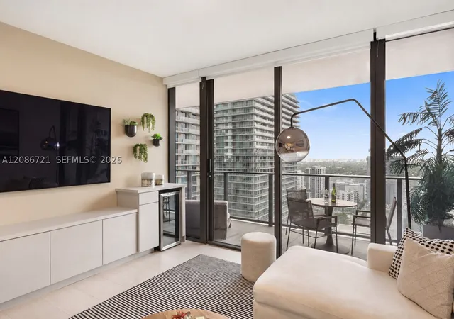 Photo 3 of Condo for sale at 1000 Brickell Plz #2704, Miami, FL 33131 | MLS# A12086721 | Listing updated on 2026-10-06