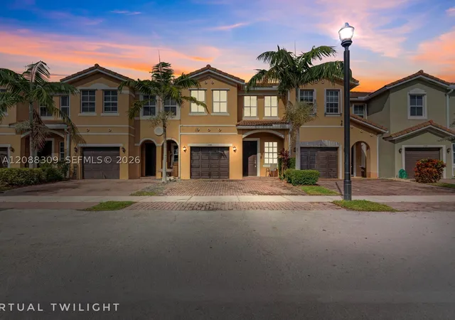 Photo 1 of Townhouse for sale at 1386 Se 23rd Terrace, Homestead, FL 33035 | MLS# A12088309 | Listing updated on 2026-10-03
