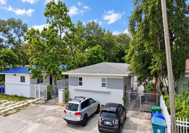 Photo 3 of Multi family home for sale at 53 Ne 56th Street, Miami, FL 33137 | MLS# A12090011 | Listing updated on 2026-10-05
