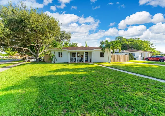 Photo 1 of Single family home for sale at 6891 Sw 48th Terrace, Miami, FL 33155 | MLS# A12090992 | Listing updated on 2026-09-18