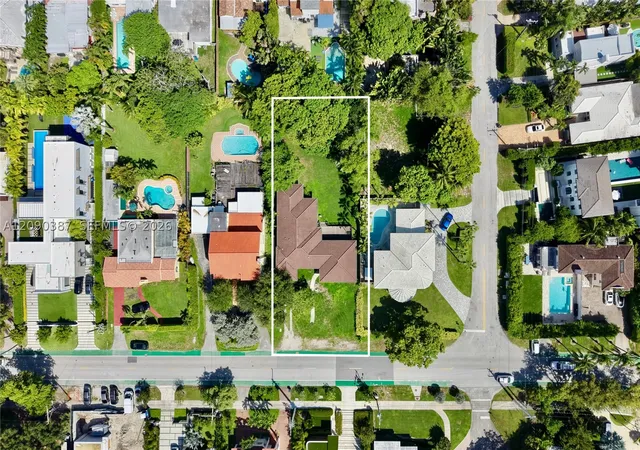 Photo 2 of Single family home for sale at 3121 Prairie Ave, Miami Beach, FL 33140 | MLS# A12090387 | Listing updated on 2026-09-18