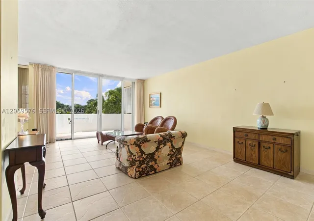 Listing Photo 5 - Condo for sale in building located at 9101 E Bay Harbor Dr, Bay Harbor Islands, FL 33154 - Unit #201